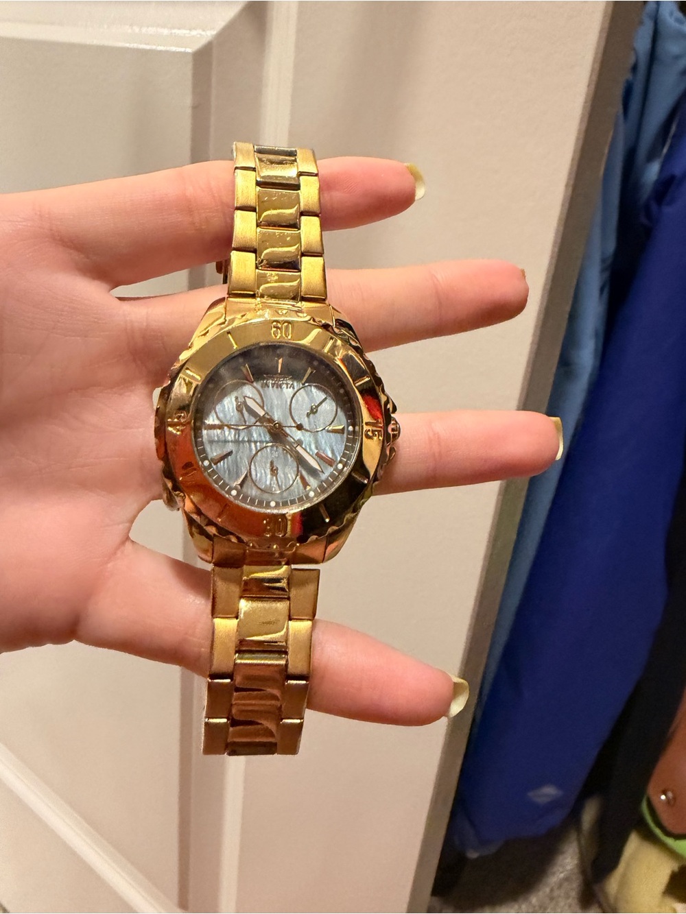 Invicta Gold-Tone Women’s Chronograph Watch with Mother-of-Pearl Dial - Picture 15 of 15